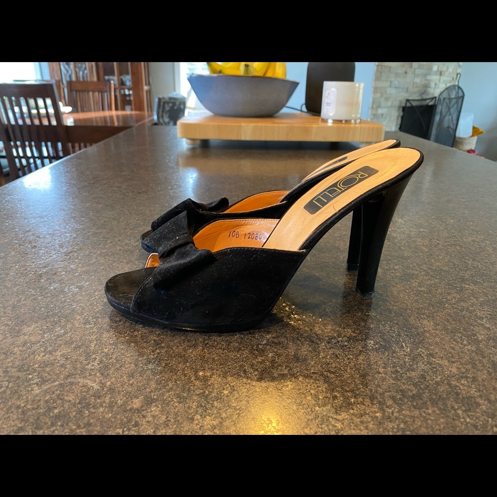 Bow Front Heels